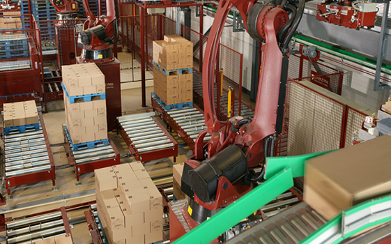 為何生產(chǎn)線(xiàn)紛紛使用自動(dòng)碼垛機(jī)器人？原因是這樣的